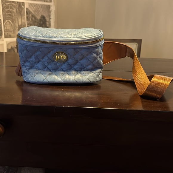 Fanny pack, Mint Condition - Picture 2 of 3